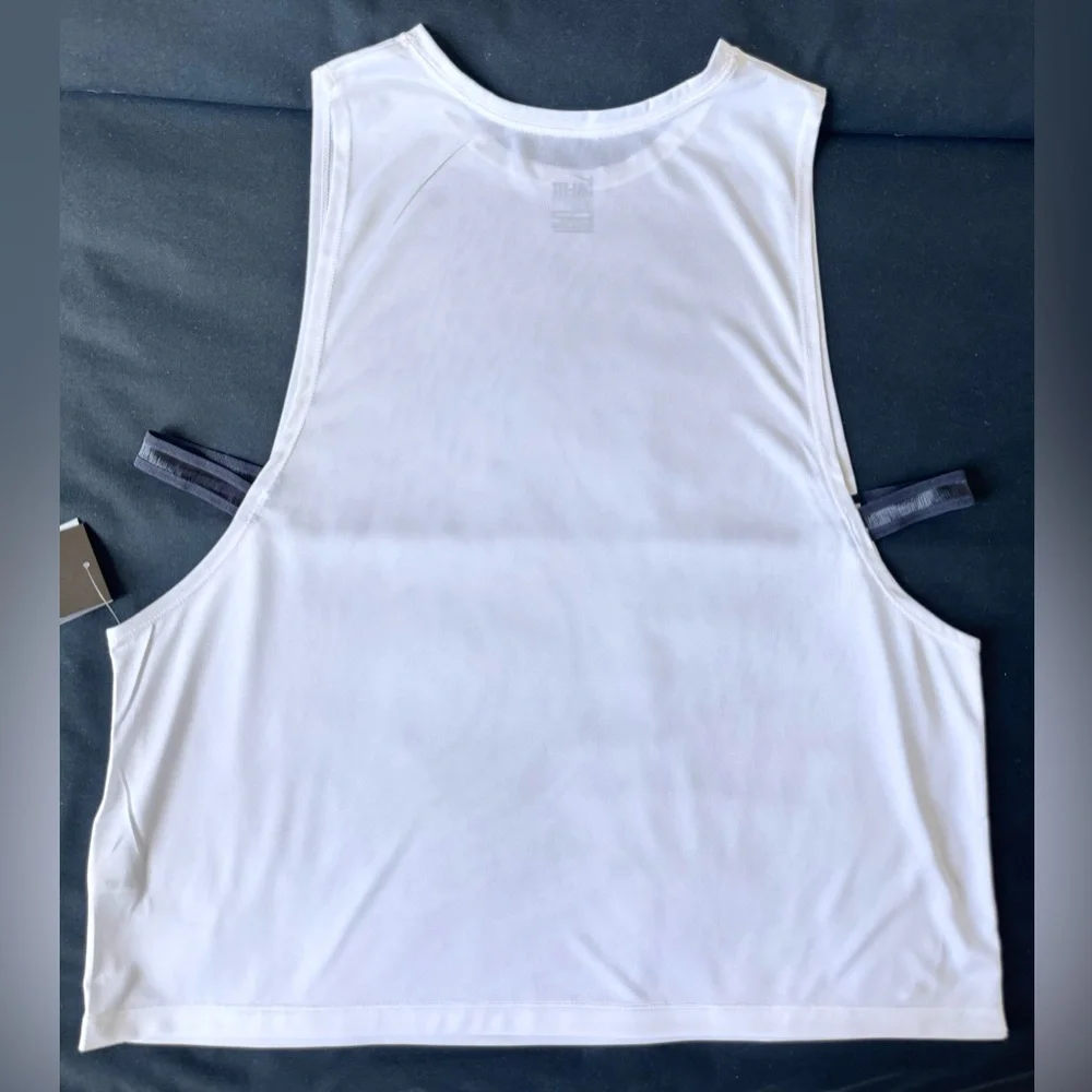 Nike Women's Dry Fit Muscle Tank Top - Breathable - White - Size XL - NWT
